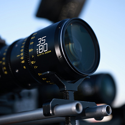 DZOFilm Catta Ace 35-80mm T2.9 Cine Zoom Lens (PL/EF) (Черный)