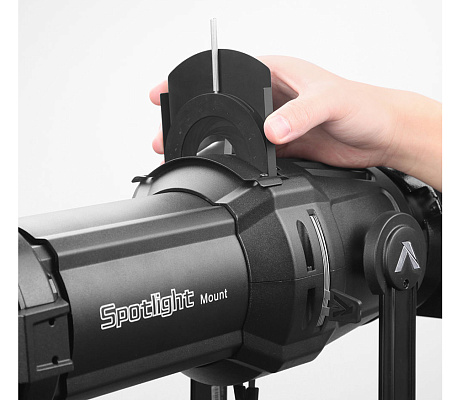 Насадка для проекции Aputure Spotlight Mount Set with 19° Lens для светодиодных моноблоков с креплением Bowens (19 °)